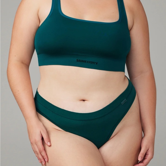 Cotton Essentials Cheeky Panty - Picture 1 of 7